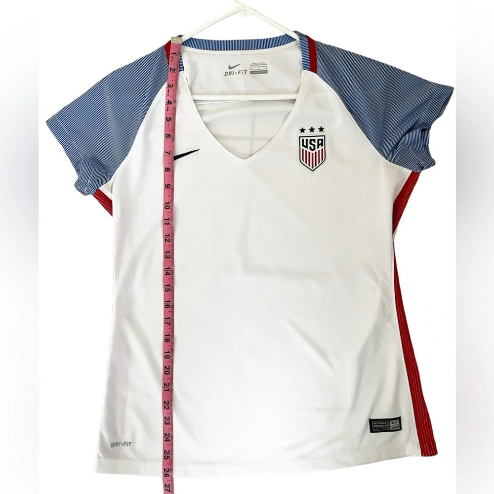 EUC Nike USA Women's Home Jersey Size L - Picture 6 of 11